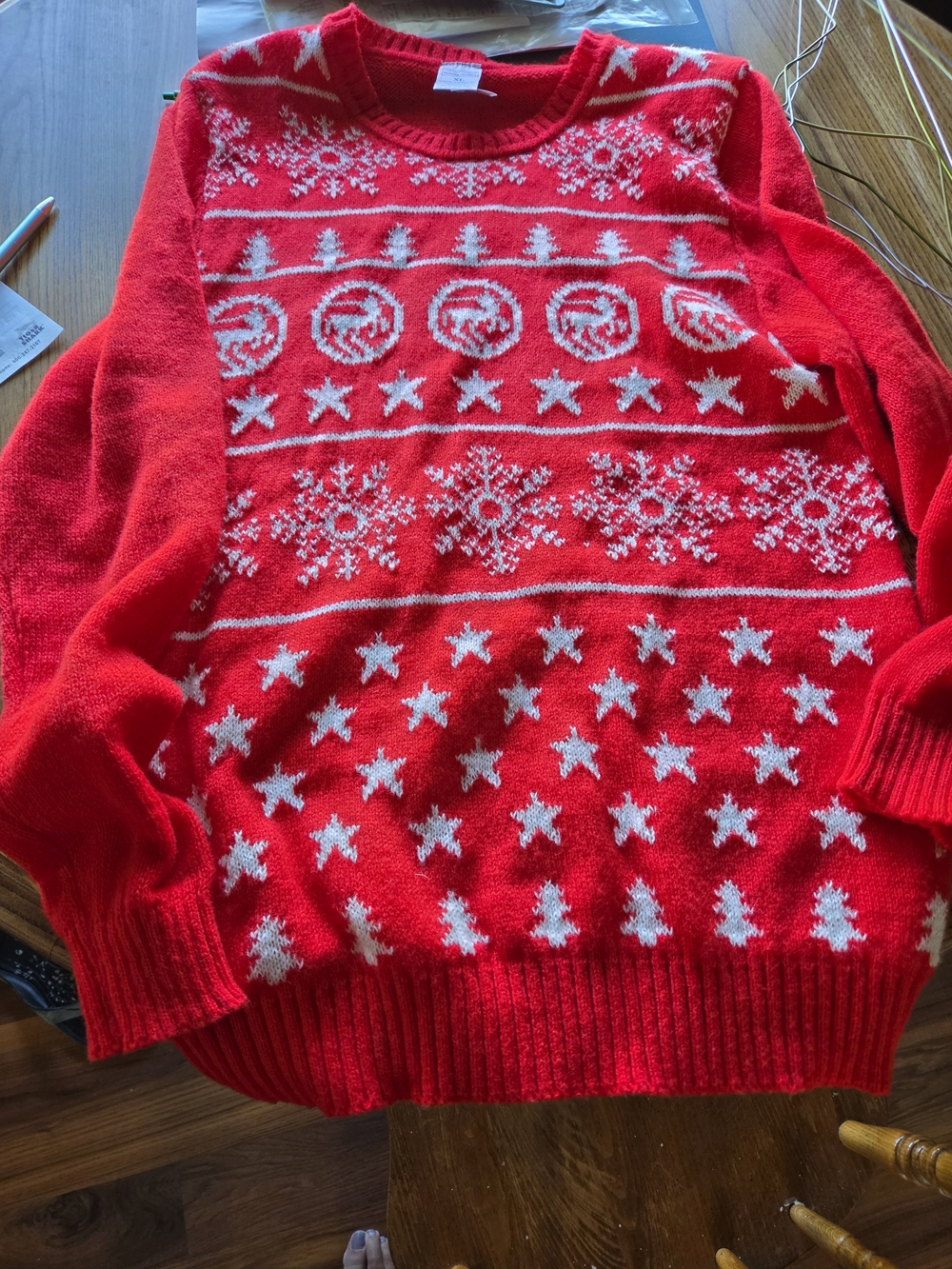 New York Laundry Red Crewneck Fair Isle Holiday Sweater